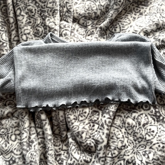 Crop Top - Picture 3 of 3